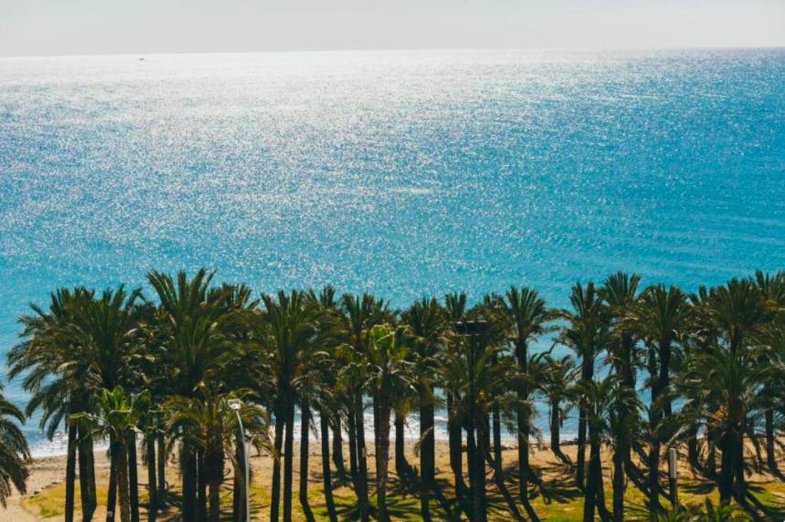 Amazing Frontline Sea Views Studio Apartment Castillo Del Vigia Торремолінос Екстер'єр фото
